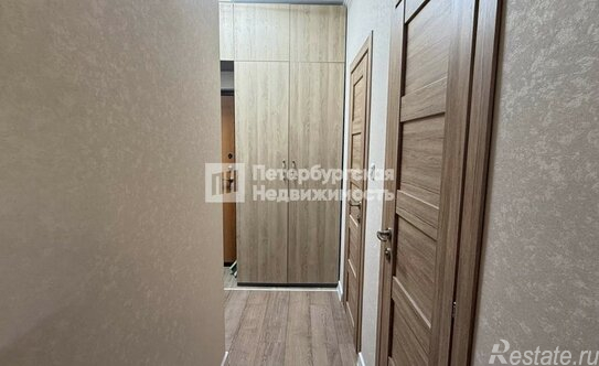 Продажа 1-комн квартиры на вторичном рынке проспект Королёва,  д. 7