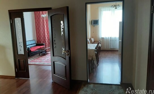 Аренда 3-комн квартиры на вторичном рынке Сходненская улица,  д. 16