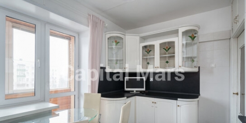 2-комн квартира улица Алабяна,  д. 15