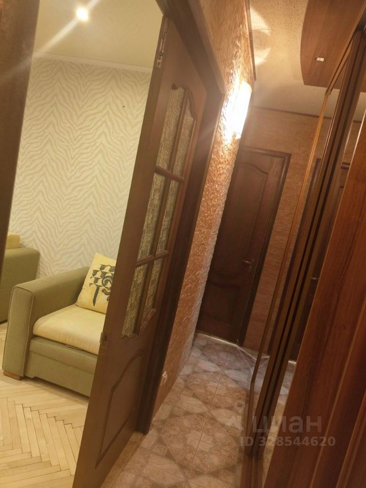 Продажа 2-комн квартиры на вторичном рынке Лобня, Заречная улица, 19