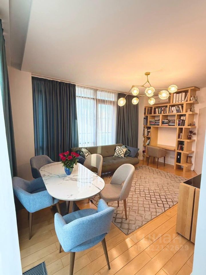 Продажа 2-комн квартиры на вторичном рынке Нижняя Красносельская улица, 35С23