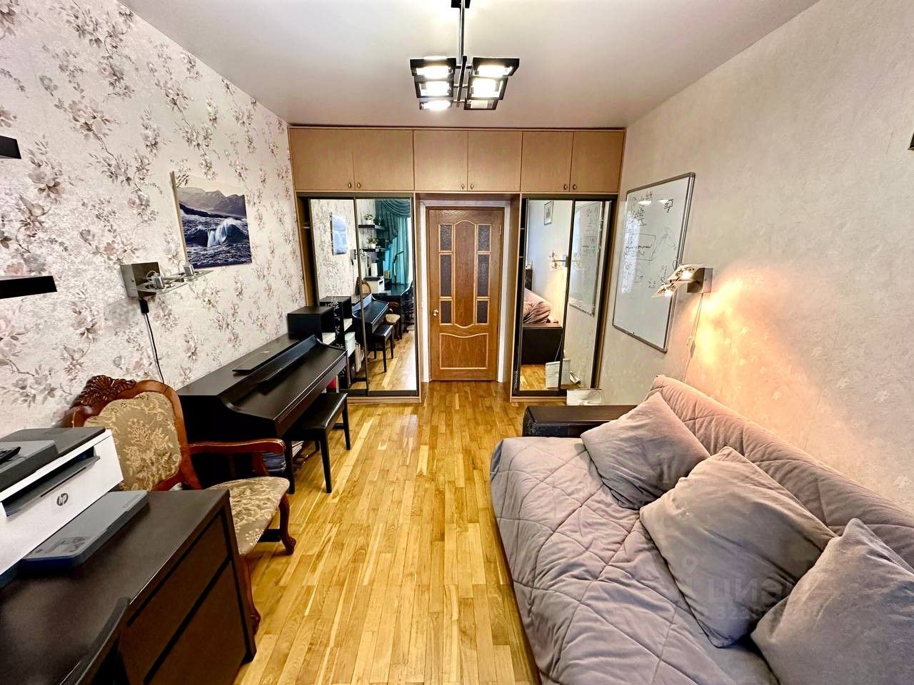 Продажа 3-комн квартиры на вторичном рынке Большая Пушкарская улица, 19