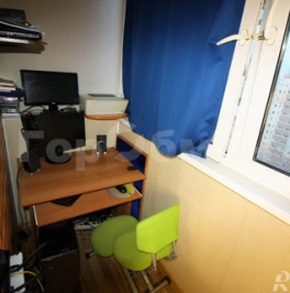 Продажа 2-комн квартиры на вторичном рынке Апрелевка, ул. Островского,  д. 36