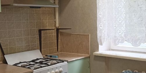 2-комн квартира улица Лазо, 3