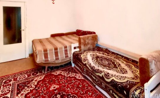 Продажа 1-комн квартиры на вторичном рынке Науки пр-кт,  д. 44