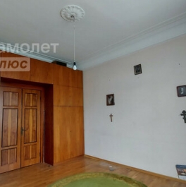 Продажа 4-комн квартиры на вторичном рынке Кутузовский пр-кт,  д. 43