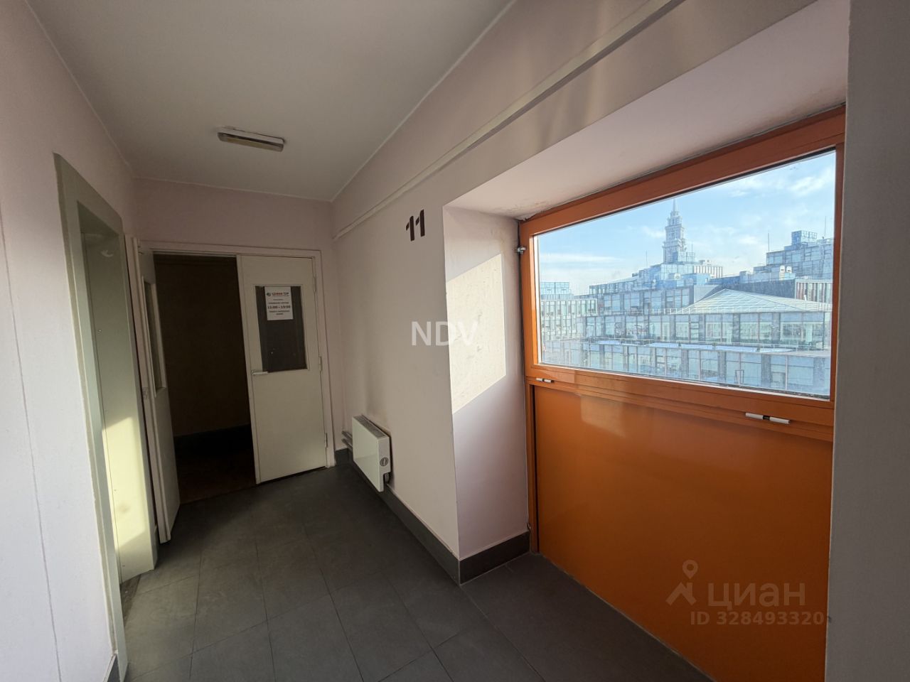 Продажа 3-комн квартиры на вторичном рынке улица Усиевича, 27К2