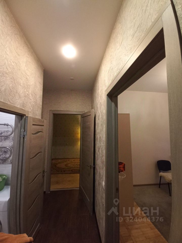 Аренда 2-комн квартиры на вторичном рынке Гражданская улица, 23