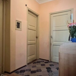 Продажа 3-комн квартиры на вторичном рынке Кабельная 2-я ул,  д. 10