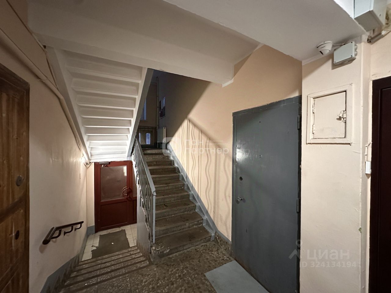 Продажа 1-комн квартиры на вторичном рынке проспект Тореза, 40К3