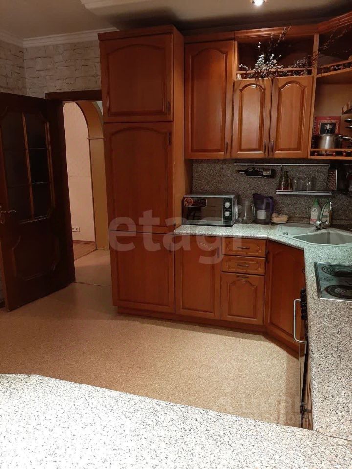 Продажа 4-комн квартиры на вторичном рынке Королев, улица Горького, 43