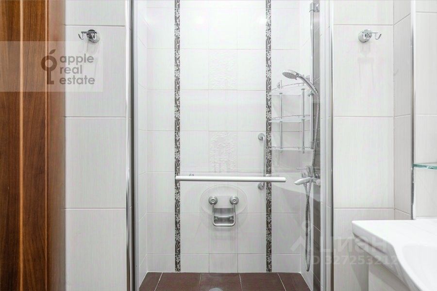 Аренда 2-комн квартиры на вторичном рынке Котельническая набережная, 1/15кА