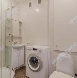 Продажа 3-комн квартиры на вторичном рынке Ветеранов пр-кт,  д. 47