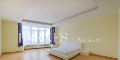 5-комн квартира Колобовский 1-й пер,  д. 14