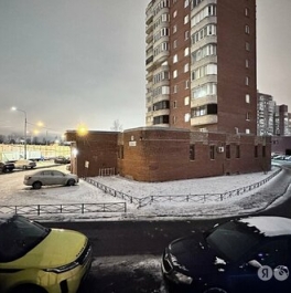 Аренда 1-комн квартиры на вторичном рынке Маршала Жукова пр-кт,  д. 72 к1