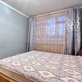 Аренда 3-комн квартиры на вторичном рынке ул Карпинского,  д. 13