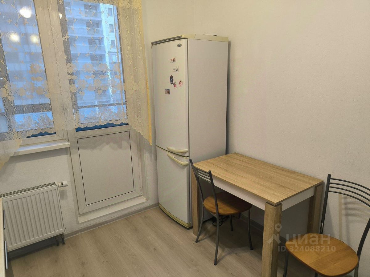 Аренда 1-комн квартиры на вторичном рынке Парашютная улица, 38к2