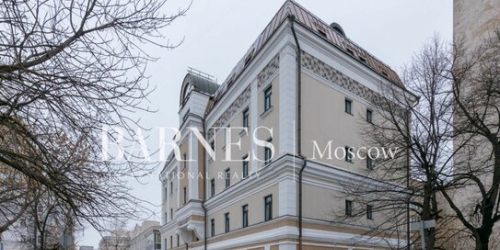 3-комн квартира Предтеченский Б. пер,  д. 22