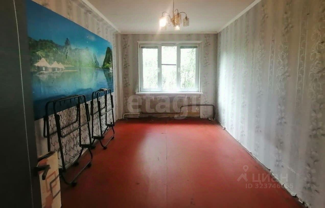 Продажа 3-комн квартиры на вторичном рынке Коломна, улица Калинина, 34А