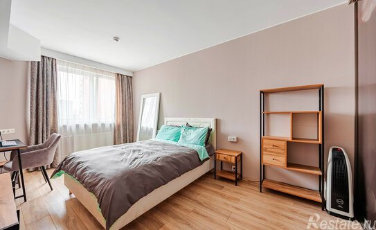 Продажа 1-комн квартиры на вторичном рынке Заозёрная улица,  д. 3 к3 с1