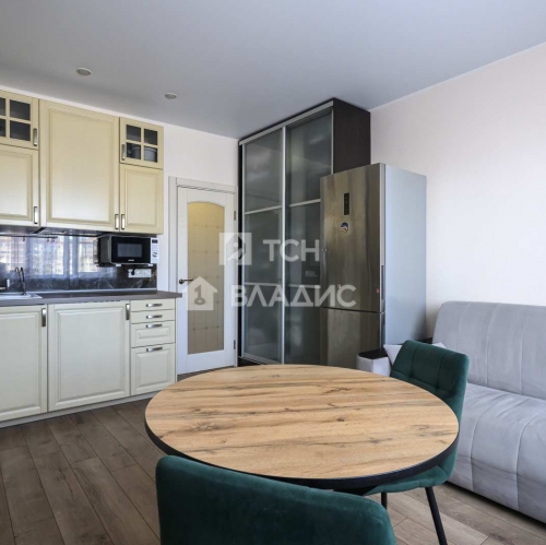 1-комн квартира Свердловский рп, Строителей ул