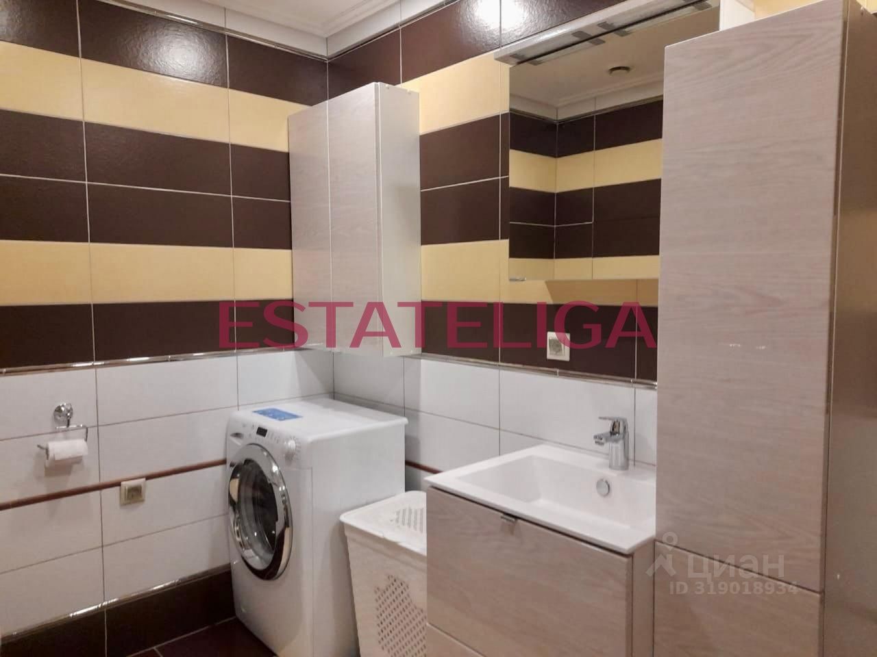 Продажа 2-комн квартиры на вторичном рынке Верейская улица, 29С151