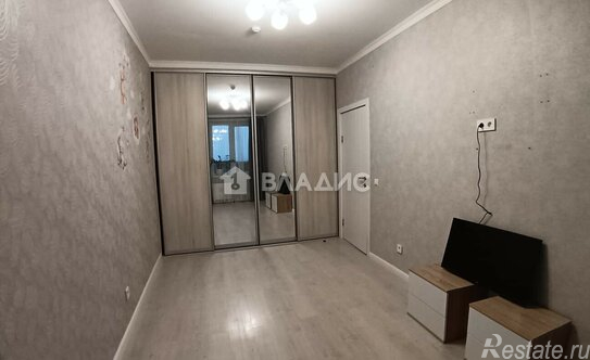 Продажа 2-комн квартиры на вторичном рынке Зенино, улица Камова,  д. 5 к2