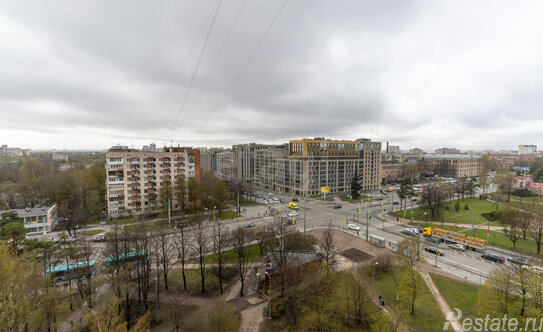 Продажа 1-комн квартиры на вторичном рынке Тореза пр-кт,  д. 43