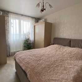 Продажа 2-комн квартиры на вторичном рынке Староорловская улица