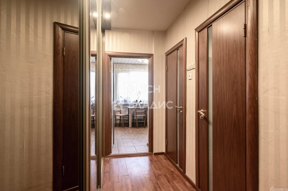 Продажа 2-комн квартиры на вторичном рынке Королёв, проспект Космонавтов, 32,  д. 32