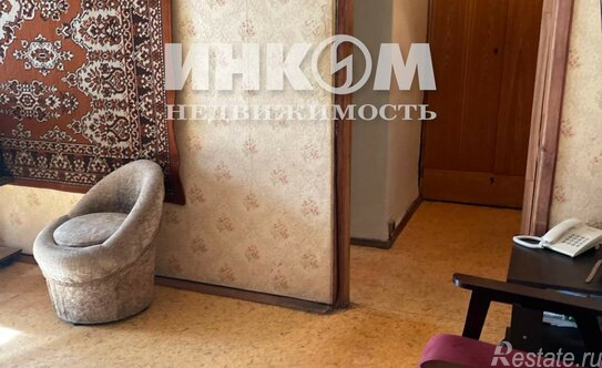 Продажа 1-комн квартиры на вторичном рынке ул Молостовых,  д. 15,  к. 1