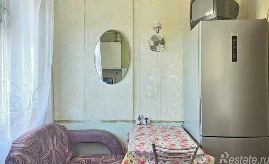 Продажа 2-комн квартиры на вторичном рынке Петергоф г, Гостилицкое ш,  д. 19,  к. 1