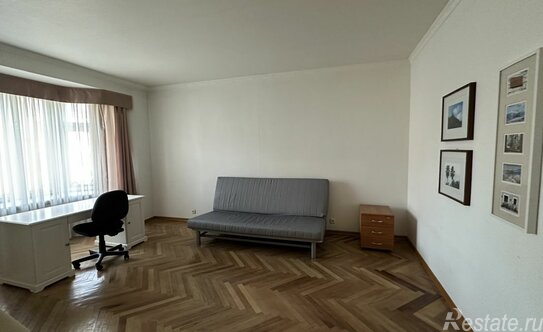 Продажа 2-комн квартиры на вторичном рынке Воскресенская набережная,  д. 6-8