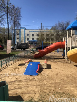 Продажа 4-комн квартиры на вторичном рынке Королев, Матросова проезд,  д. 1/6