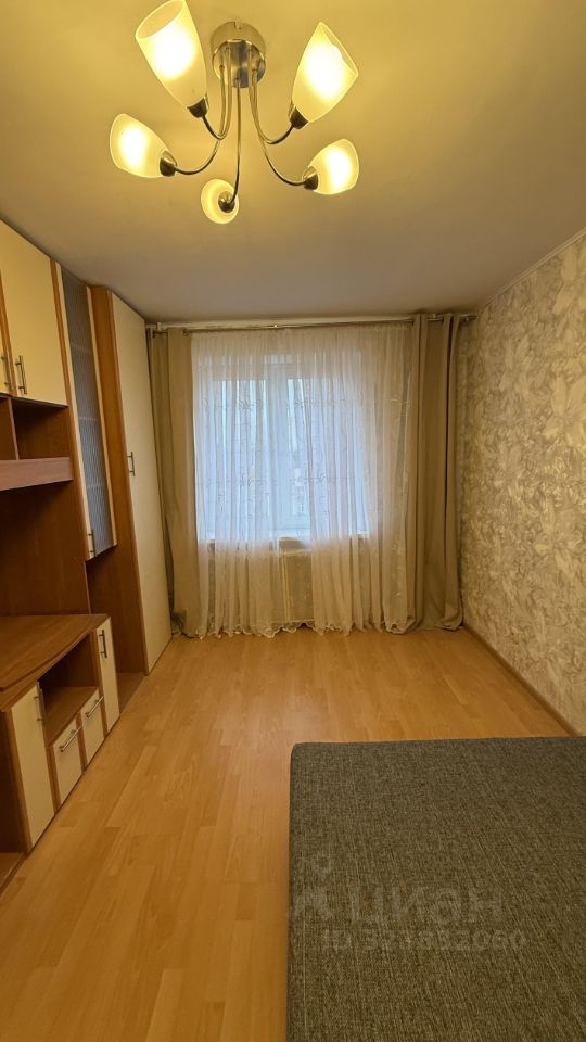 Аренда 2-комн квартиры на вторичном рынке Подольск, Тепличная улица, 10