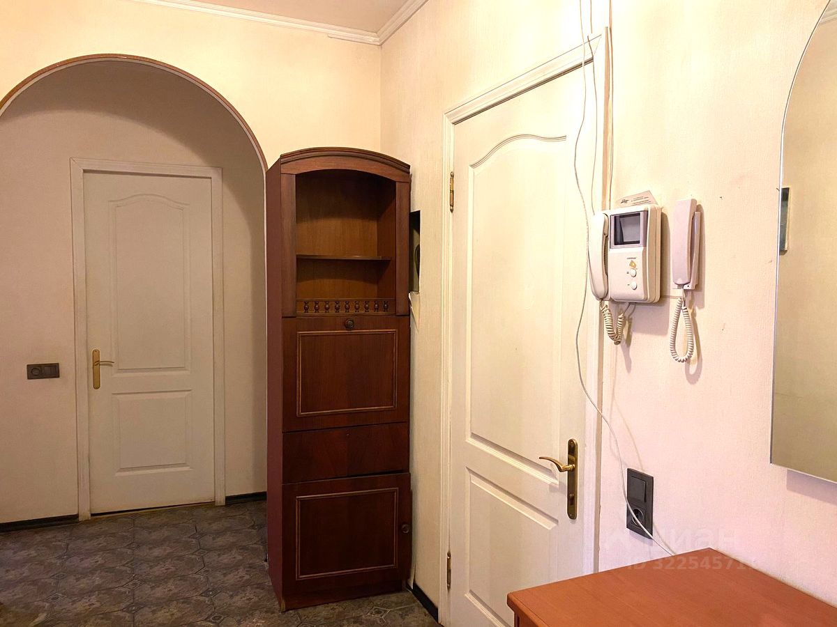 Продажа 2-комн квартиры на вторичном рынке Ленинский проспект, 86