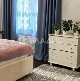 Продажа 3-комн квартиры на вторичном рынке Красногорск г, Космонавтов б-р,  д. 1