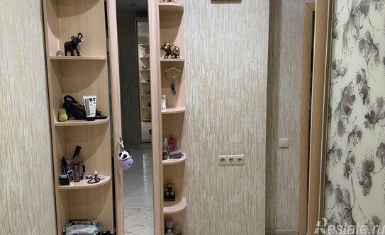 Продажа 2-комн квартиры на вторичном рынке Звенигород г, Восточный мкр,  д. 7