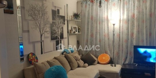 2-комн квартира Славы пр-кт,  д. 8