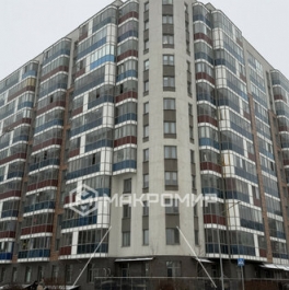 Продажа 2-комн квартиры на вторичном рынке Бугры, Петровский б-р,  д. 27