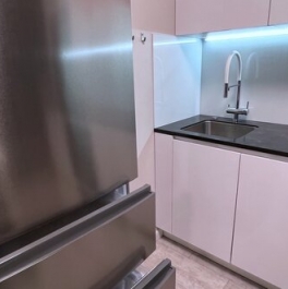 Продажа 2-комн квартиры на вторичном рынке Беломорская улица,  д. 23