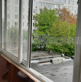 Продажа 2-комн квартиры на вторичном рынке улица Пришвина,  д. 3