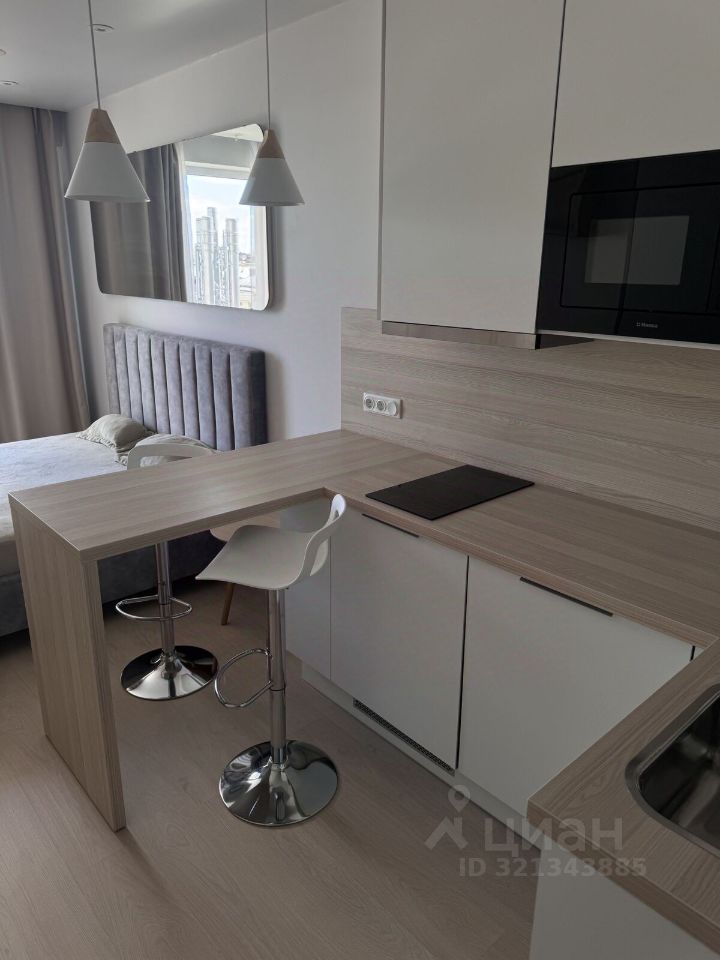 Продажа студии Социалистическая улица, 21