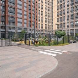 Продажа 2-комн квартиры на вторичном рынке Клинская улица,  д. 2А