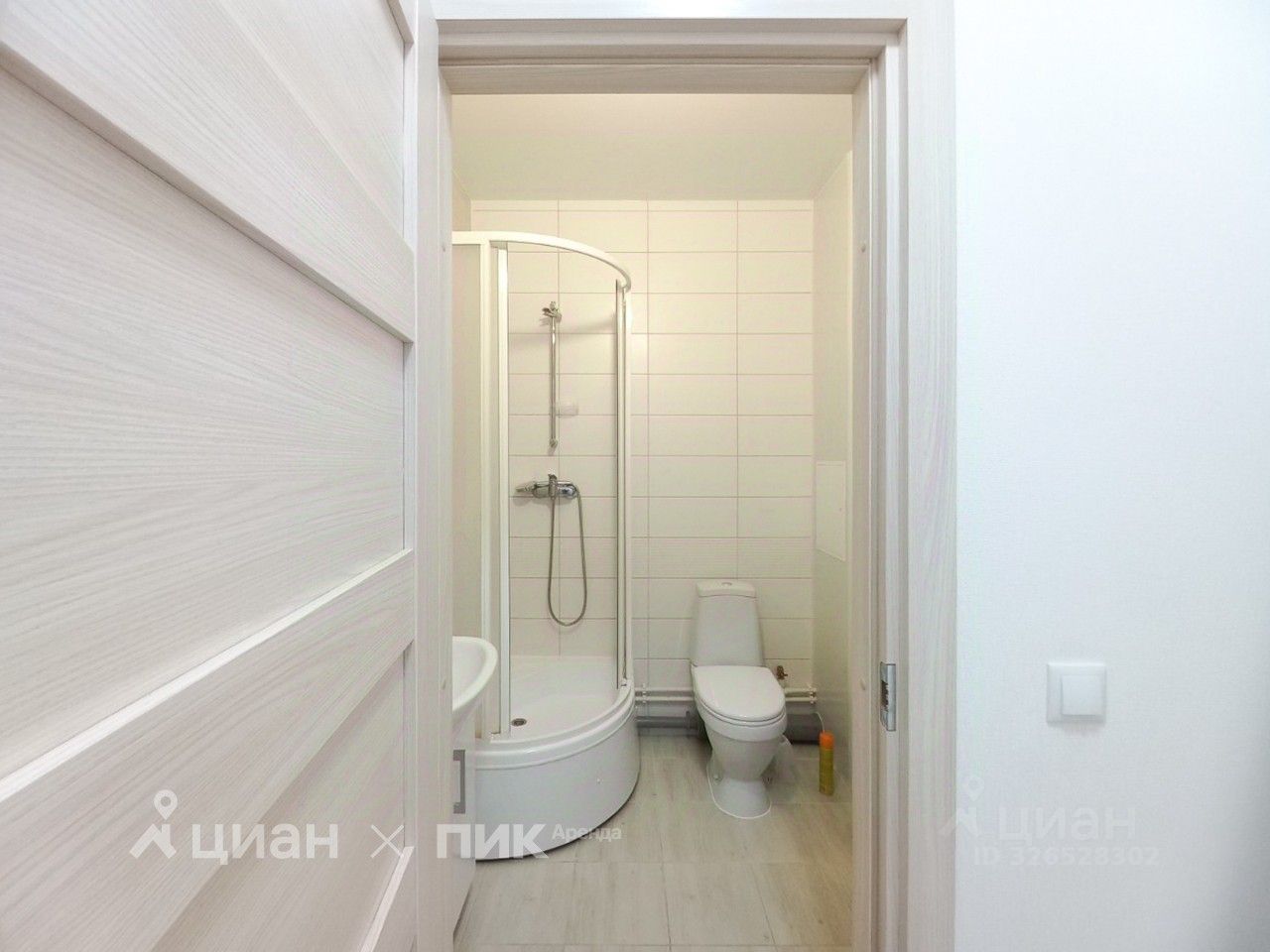 Аренда студии улица Верхне-Каменская, 11к1