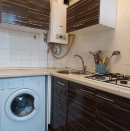 Продажа 1-комн квартиры на вторичном рынке ул Типанова,  д. 17