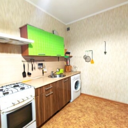 Продажа 1-комн квартиры на вторичном рынке Истра, ул Имени Героя Советского Союза Голованова,  д. 15