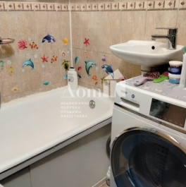 Продажа 3-комн квартиры на вторичном рынке Бухарестская ул,  д. 27 к2