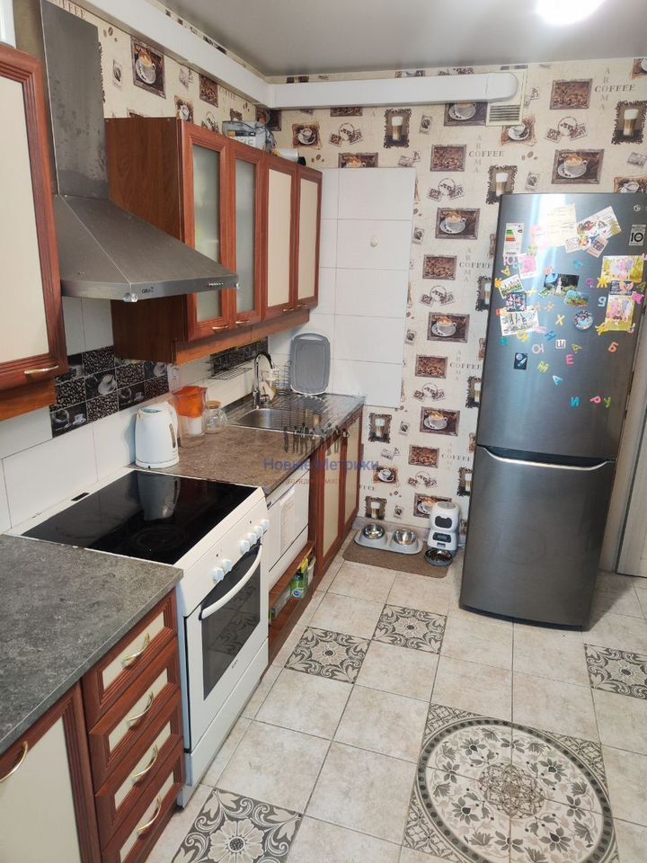 Продажа 1-комн квартиры на вторичном рынке Мурино, проспект Авиаторов Балтики, 7