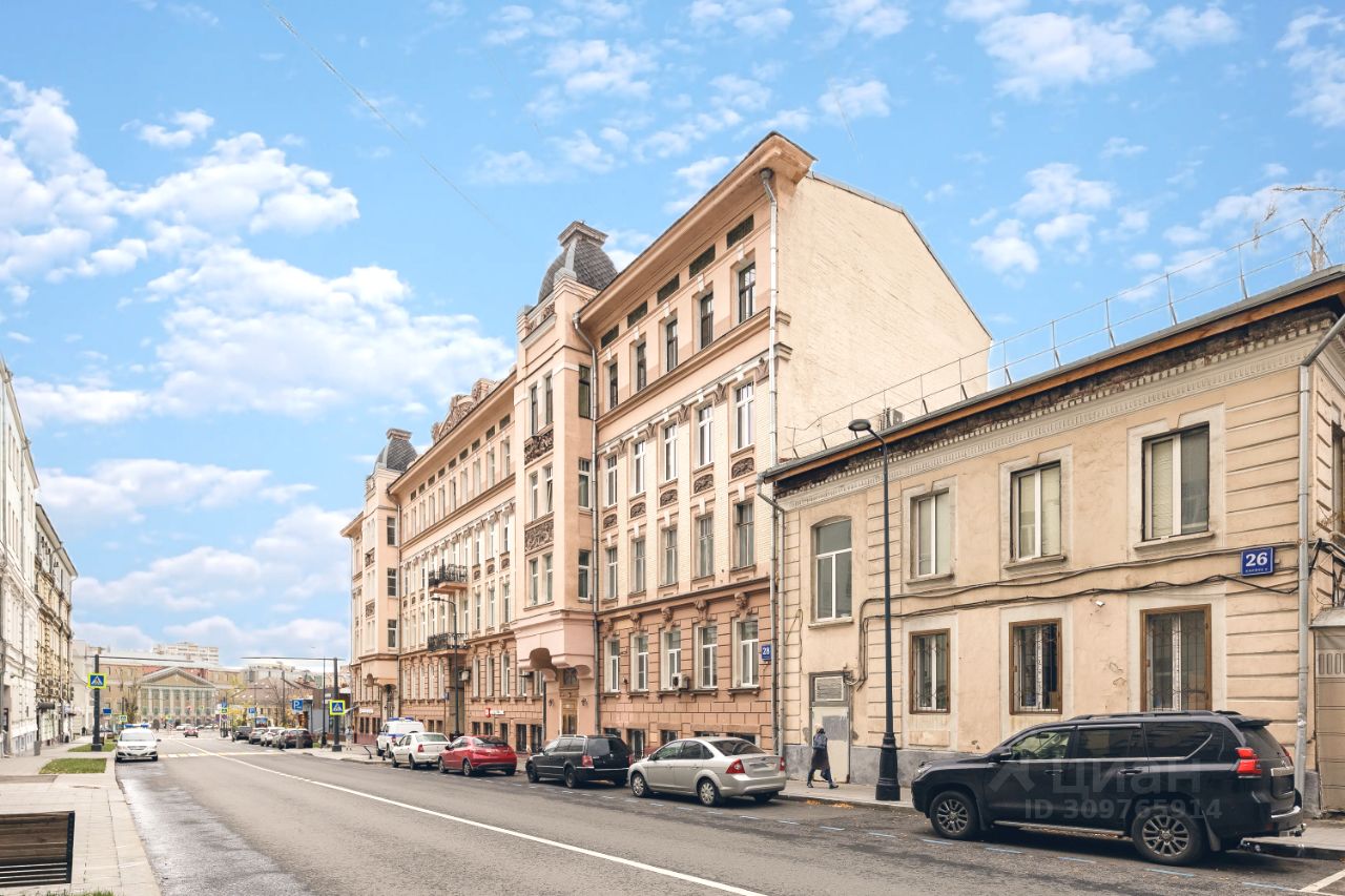 Продажа 4-комн квартиры на вторичном рынке Новая Басманная улица, 28С1